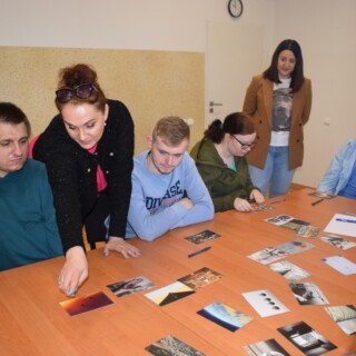 ????????????????????????????????????